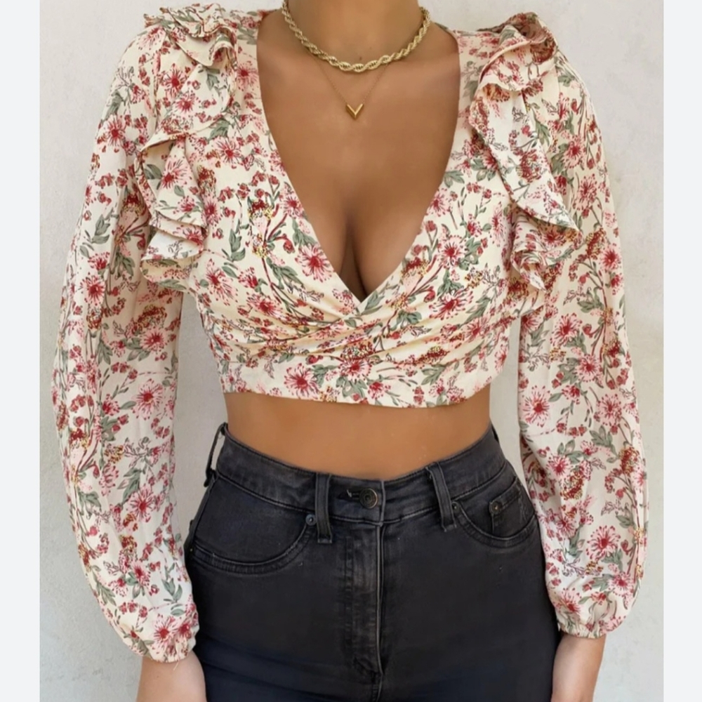 Kayla’s Armoire Floral‎ Wrap Crop Top with Ruffle Details - Size Small